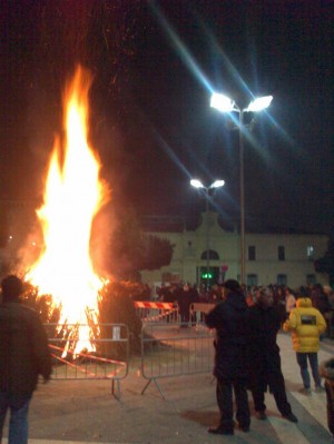 falo-san-sabino-in-piazza-umberto